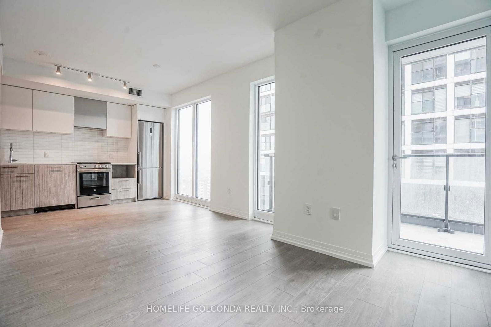 251 Jarvis St, unit 4905 for rent