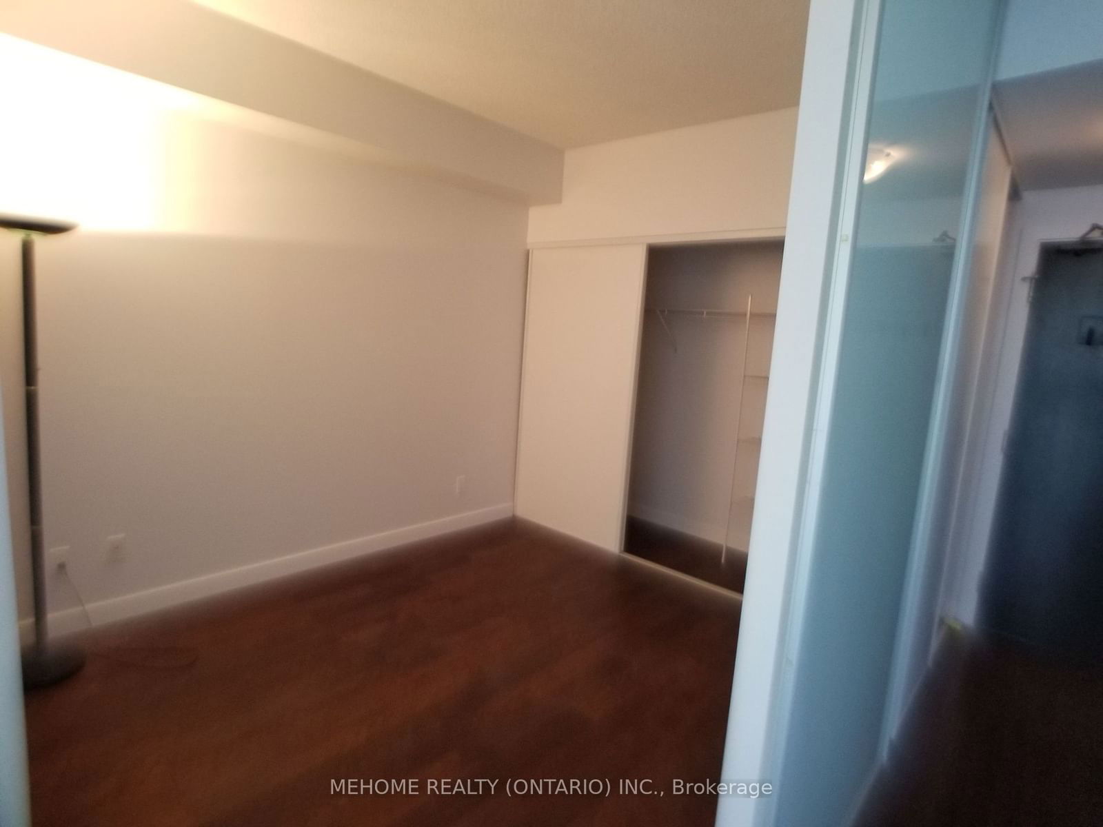 33 Charles St E, unit 2302 for rent