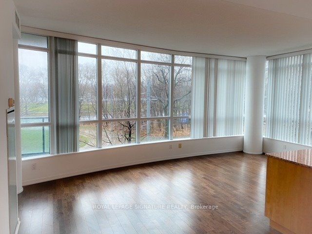 215 Fort York Blvd, unit 209 for rent