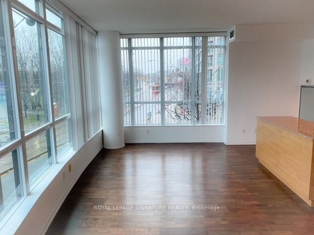 215 Fort York Blvd, unit 209 for rent