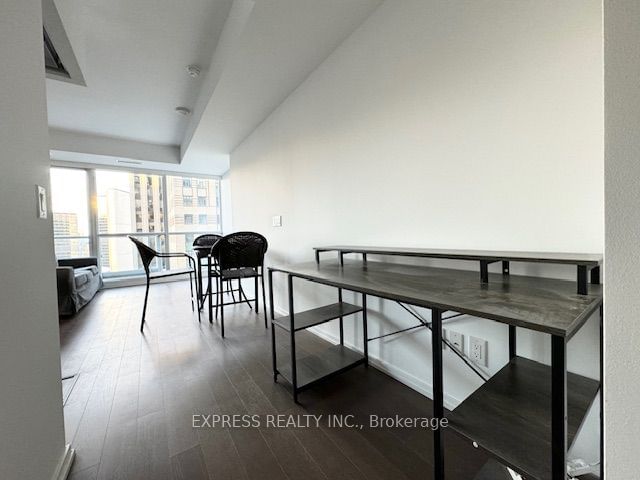 70 Temperance St, unit 1802 for rent