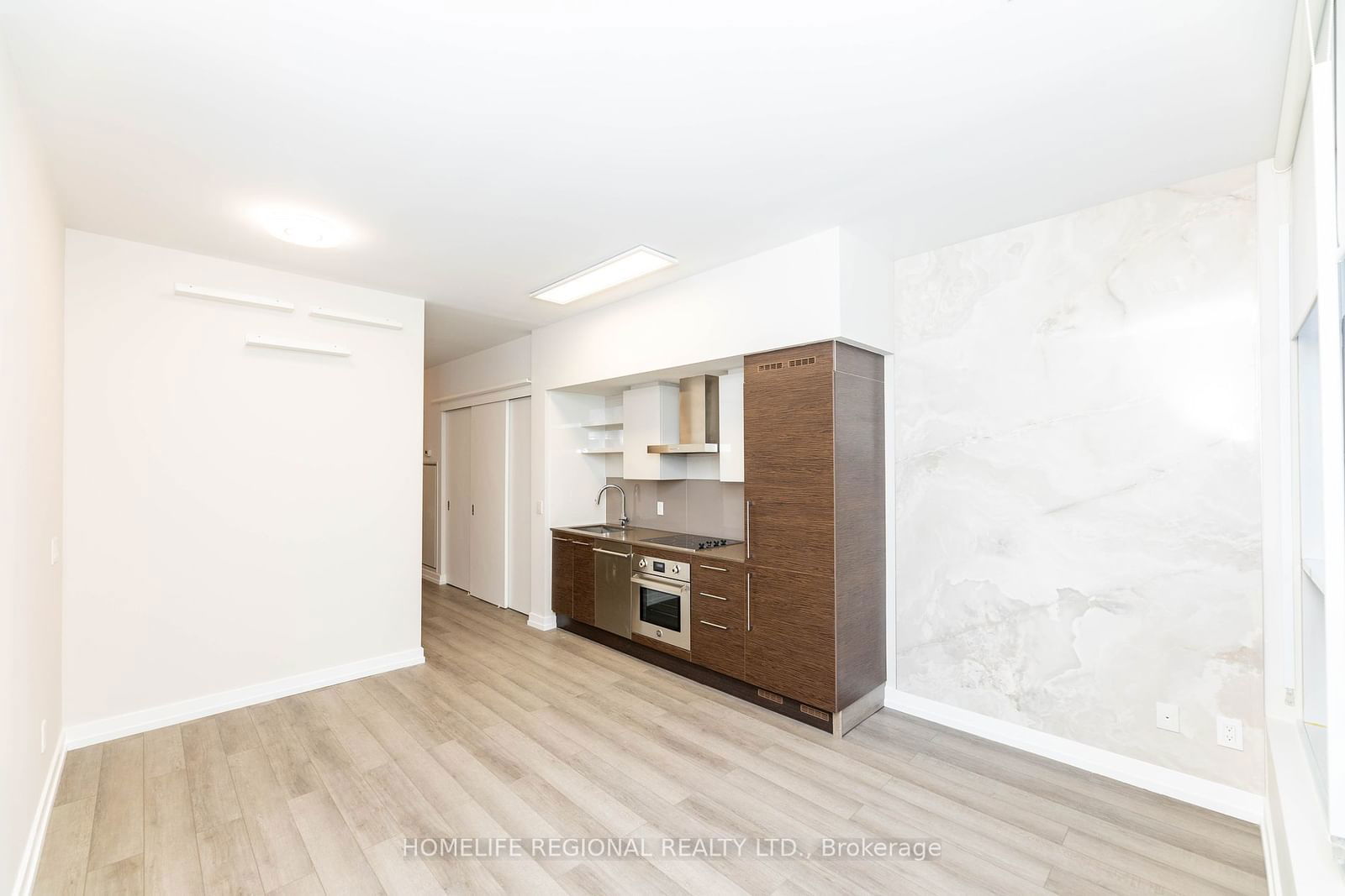 1030 King St W, unit 105 for rent