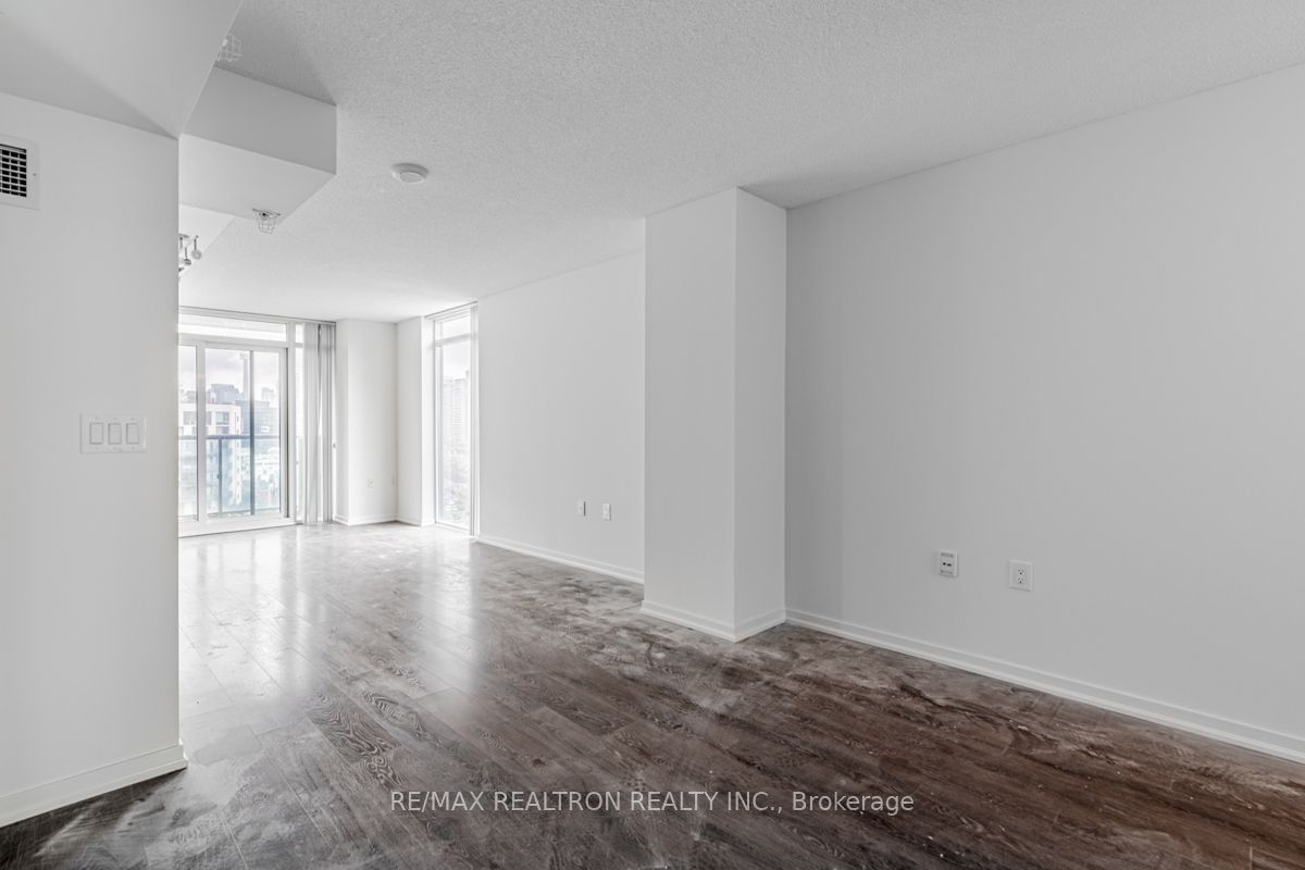 36 Lisgar St E, unit 1015E for rent