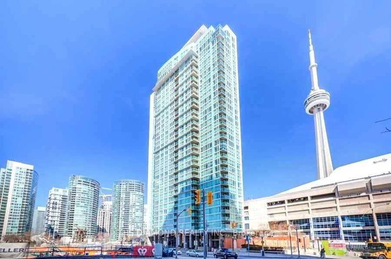 81 Navy Wharf Crt, unit 1612 for rent