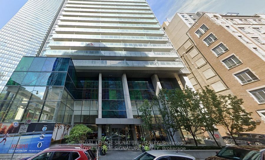 38 Grenville St, unit 1105 for rent