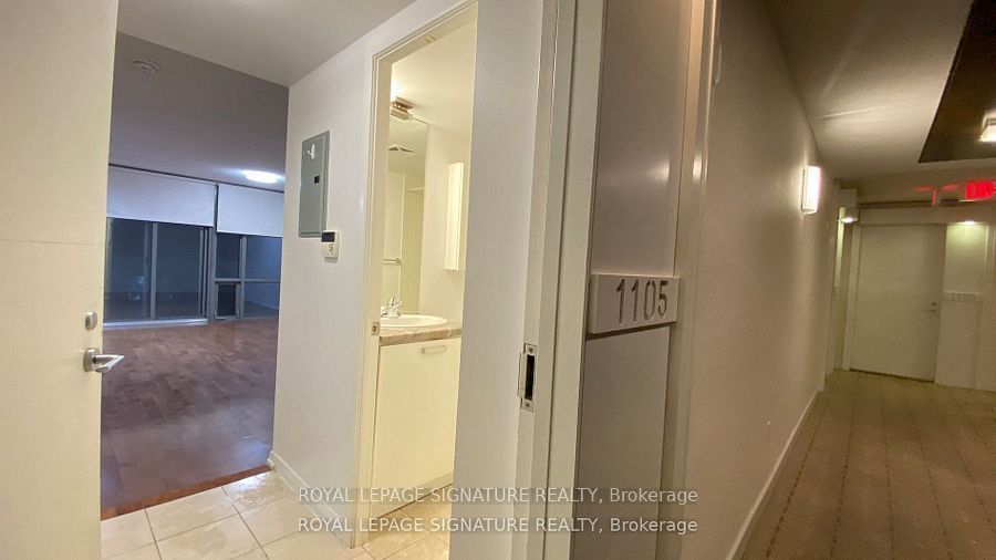 38 Grenville St, unit 1105 for rent