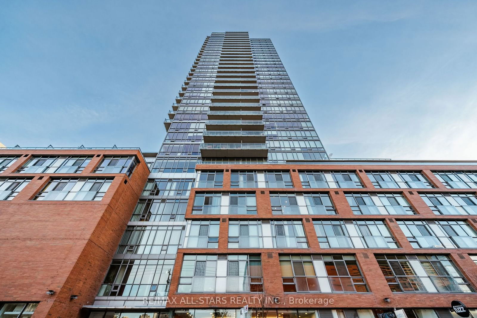 33 Mill St, unit 2105 for sale