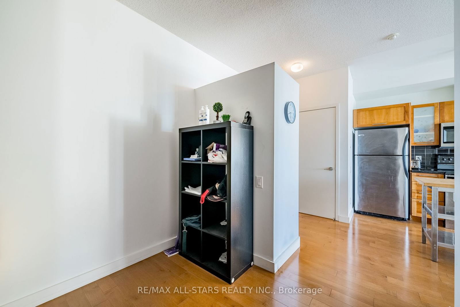 33 Mill St, unit 2105 for sale