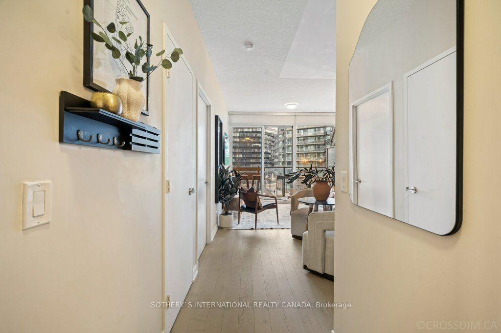 120 Bayview Ave, unit S318 for sale