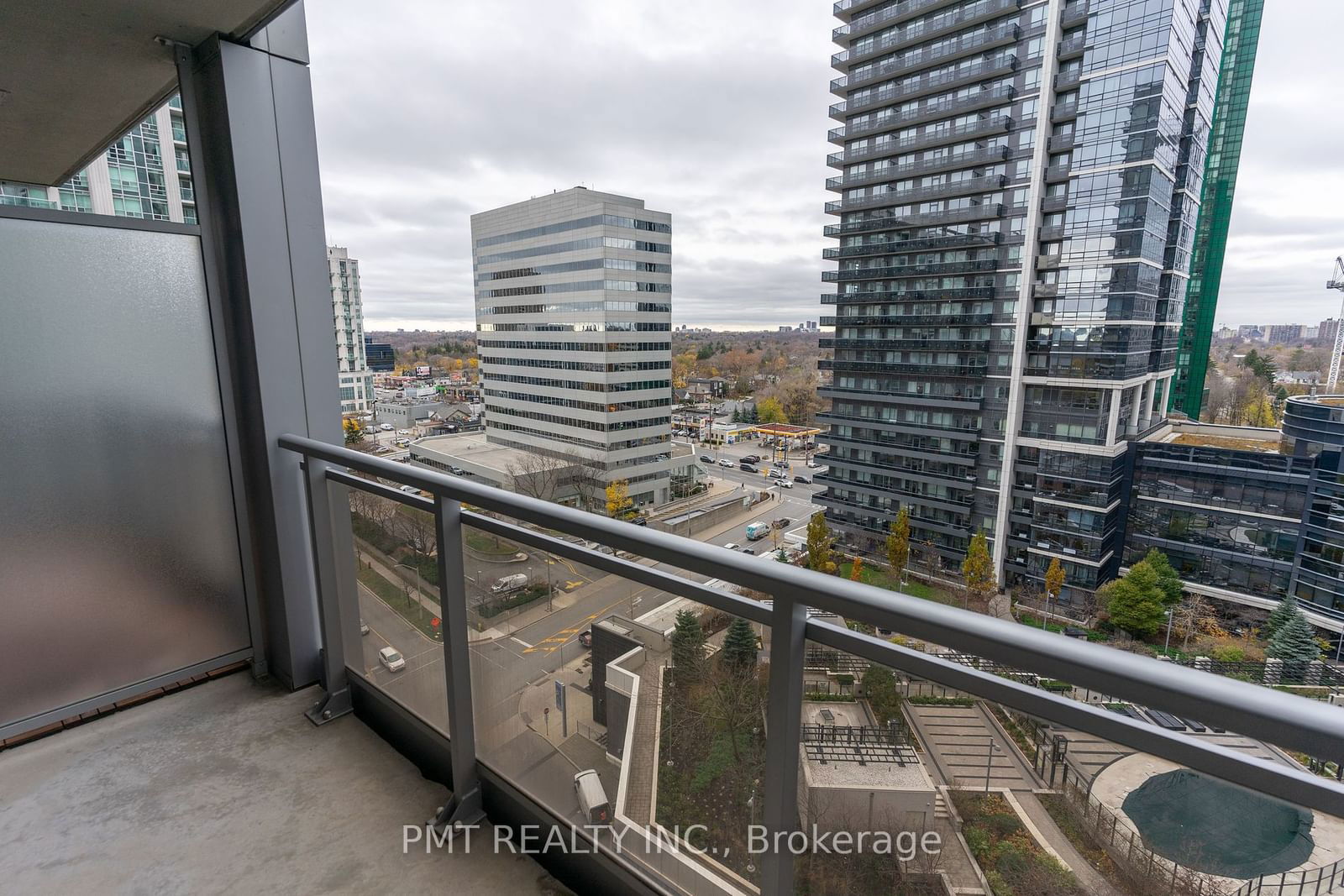 23 Sheppard Ave E, unit 1602 for rent