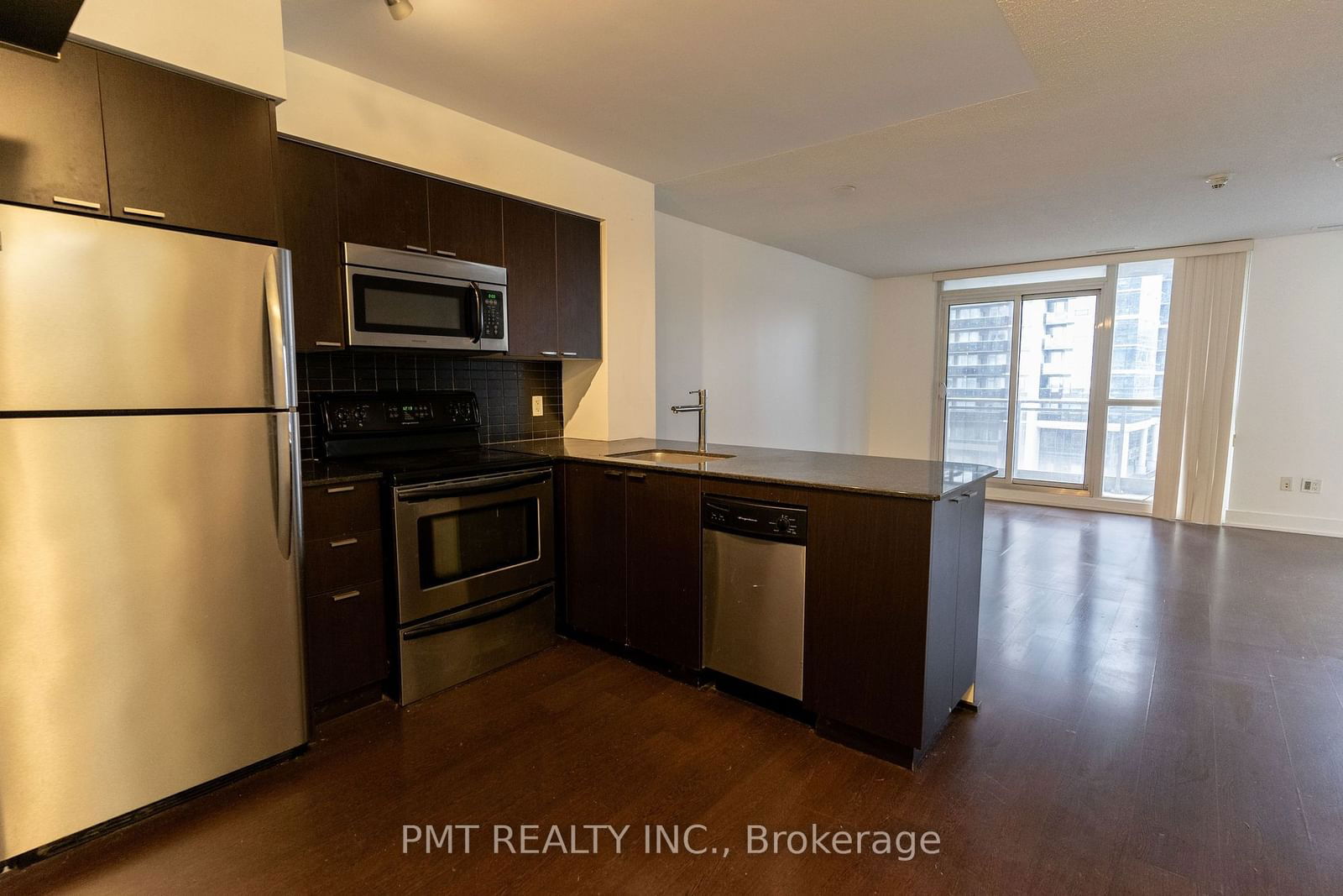 23 Sheppard Ave E, unit 1602 for rent