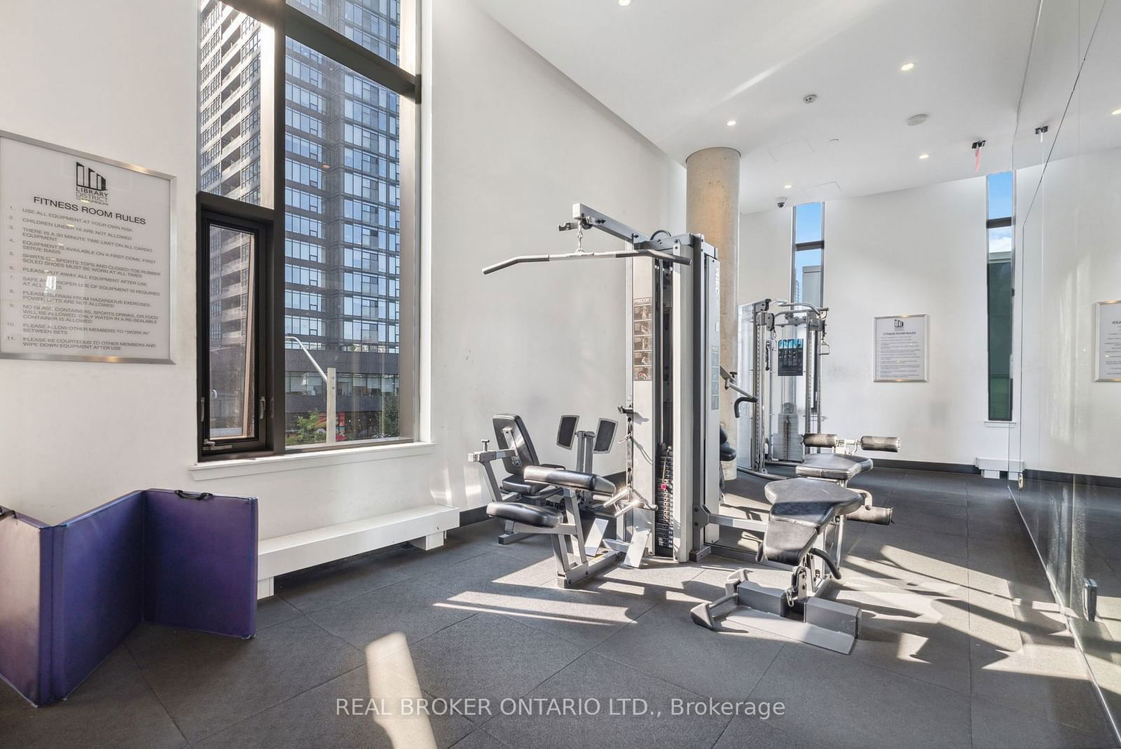 170 Fort York Blvd, unit 303 for sale