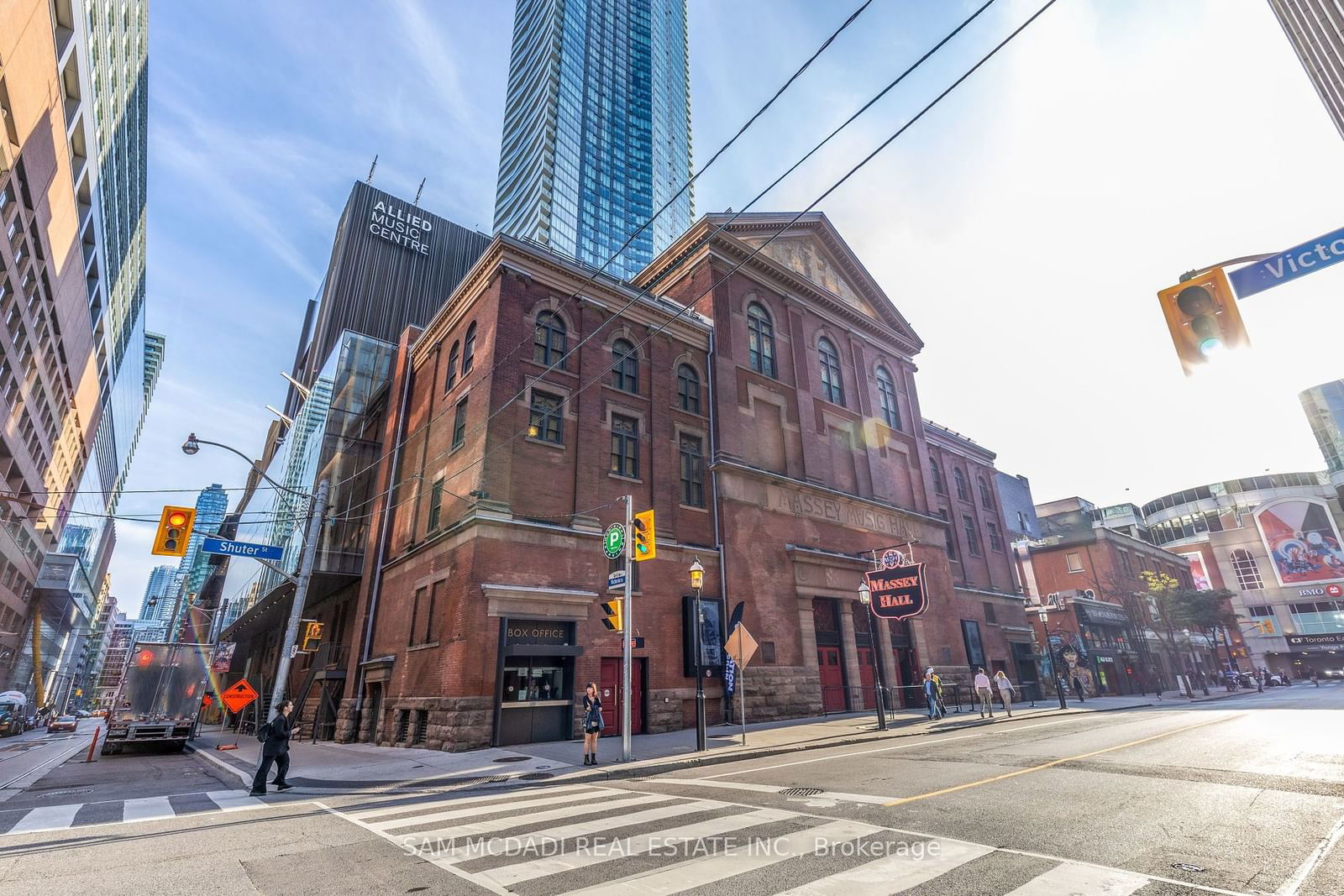 210 Victoria St, unit 611 for sale