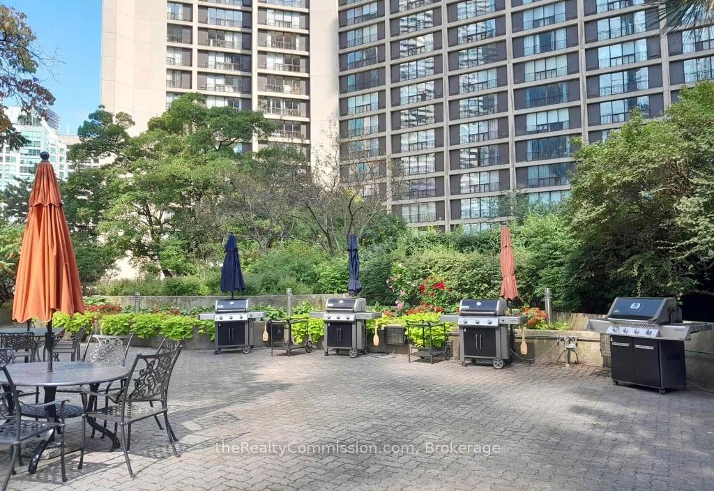 33 Harbour Sq, unit 2037 for sale