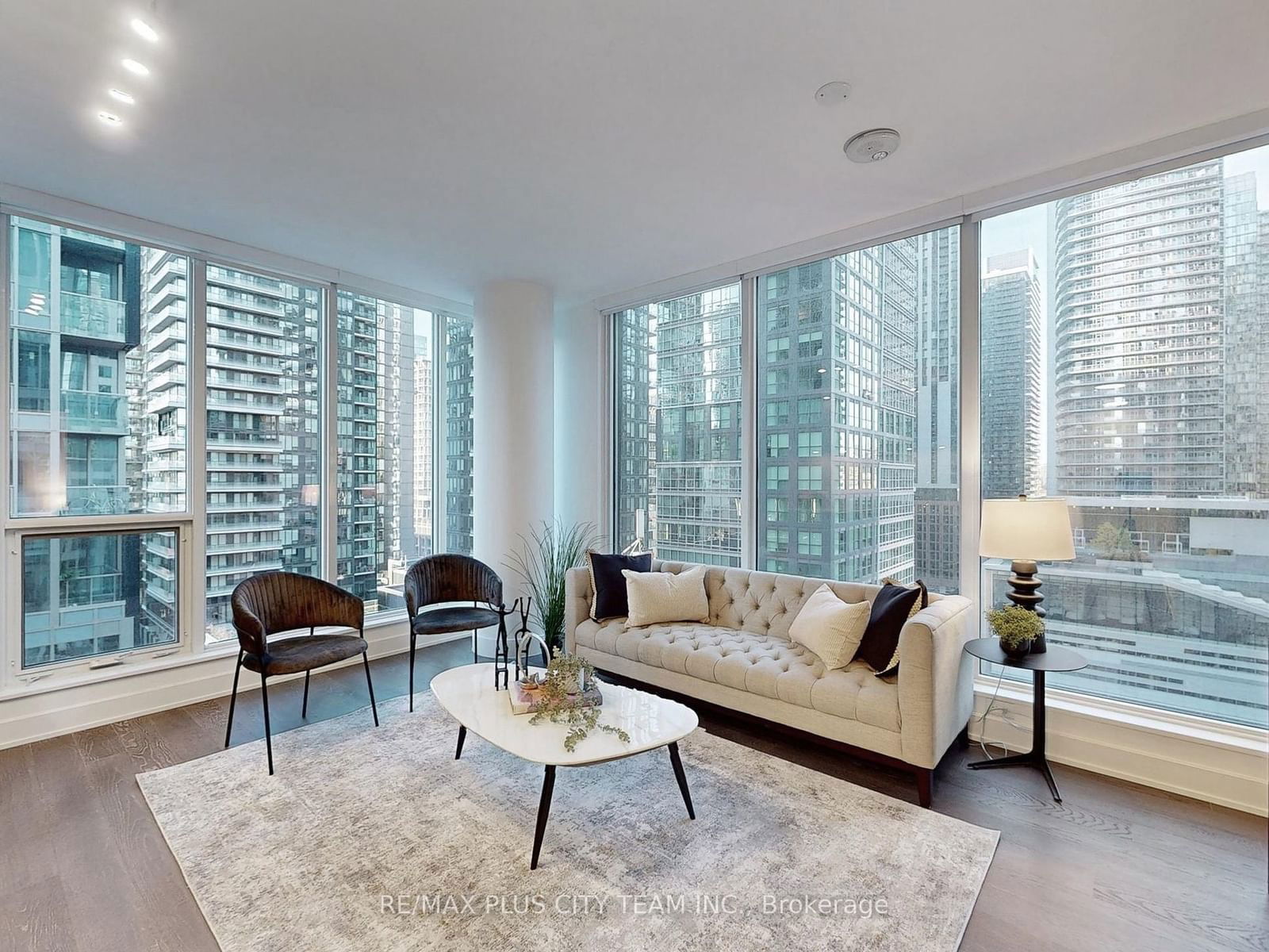 15 Mercer St, unit 1204 for sale