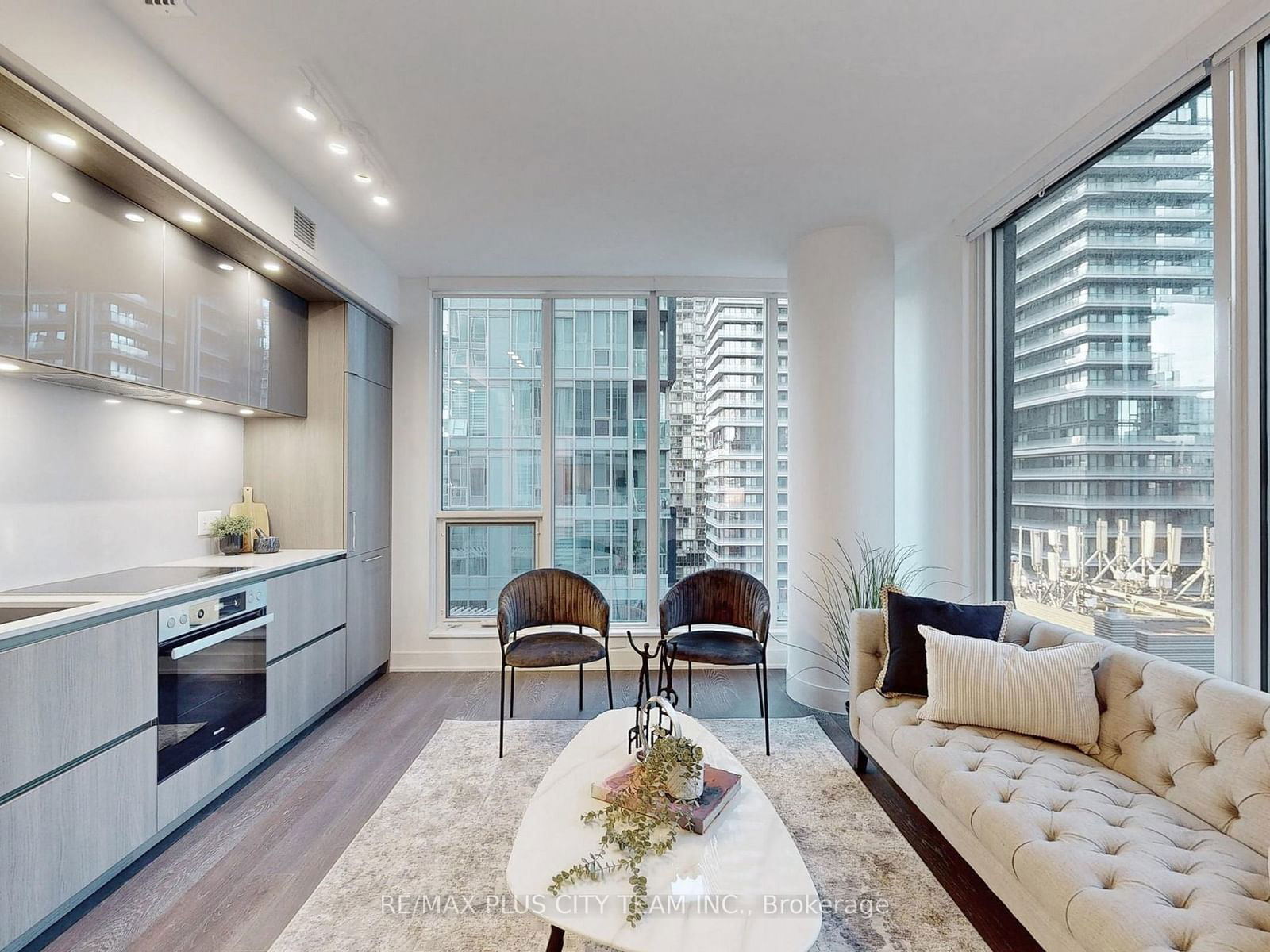 15 Mercer St, unit 1204 for sale