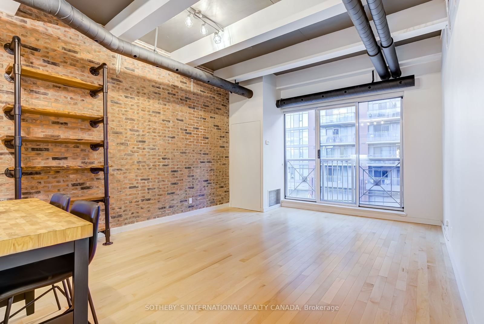 766 King St W, unit 303 for rent