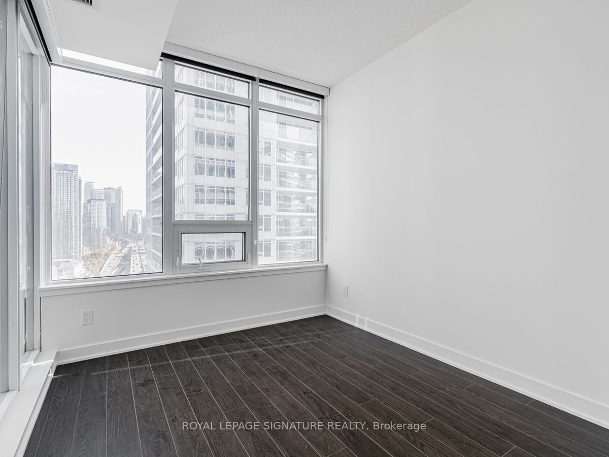 19 Bathurst St, unit 2608 for rent