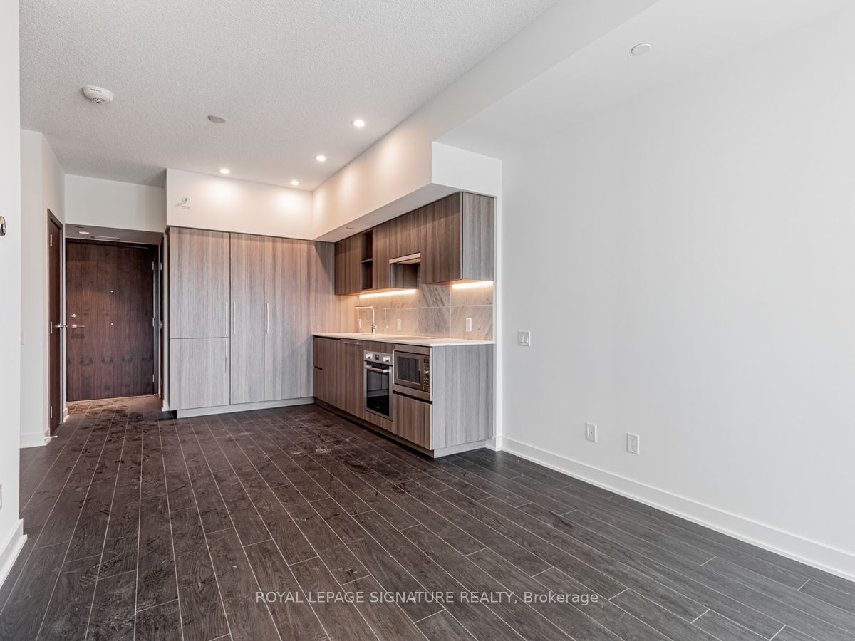 19 Bathurst St, unit 2608 for rent