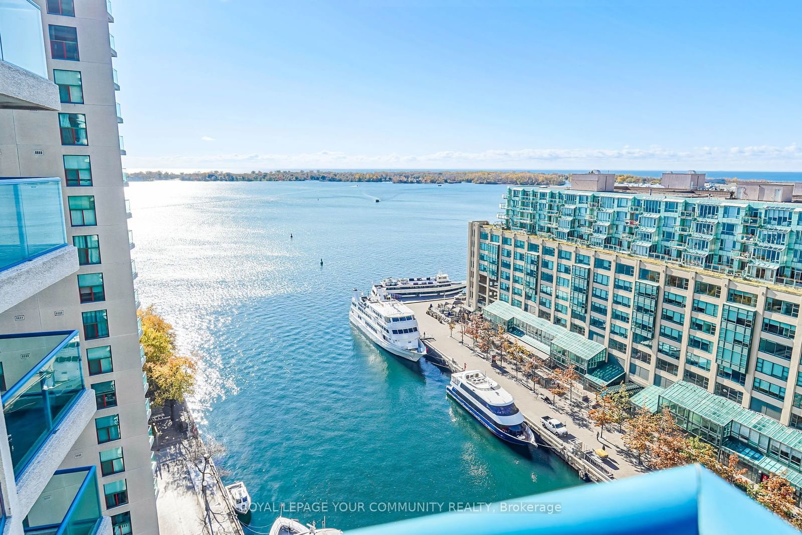 77 Harbour Sq, unit 1909 for sale