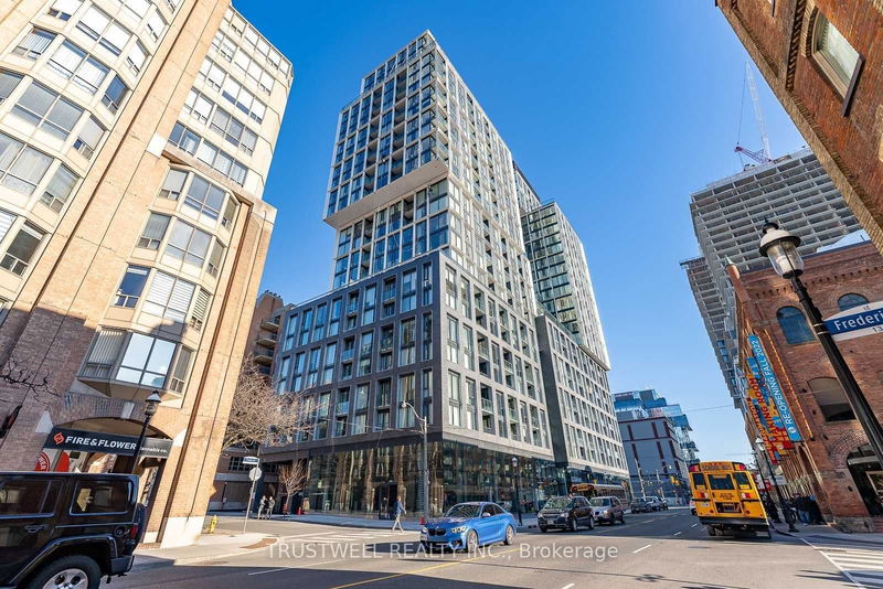 158 Front St E, unit 1004 for sale