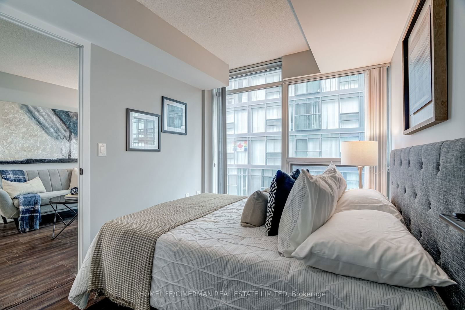 36 Lisgar St, unit 1702W for sale