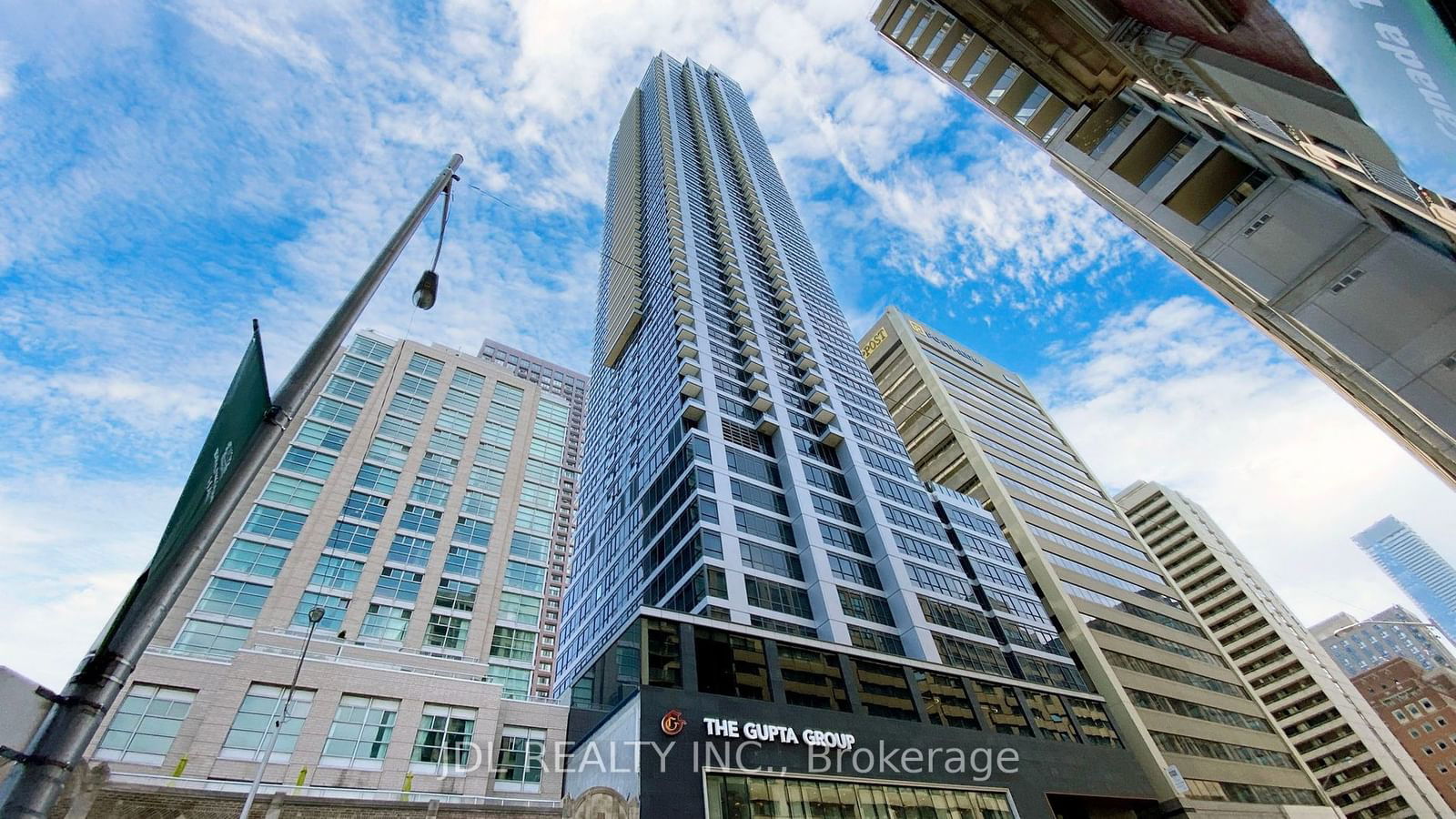 395 Bloor St E, unit 1608 for rent