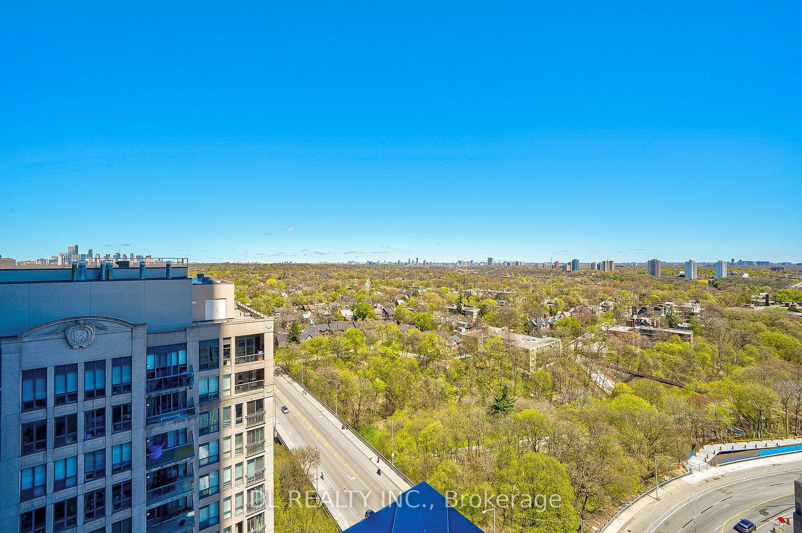 395 Bloor St E, unit 1608 for rent