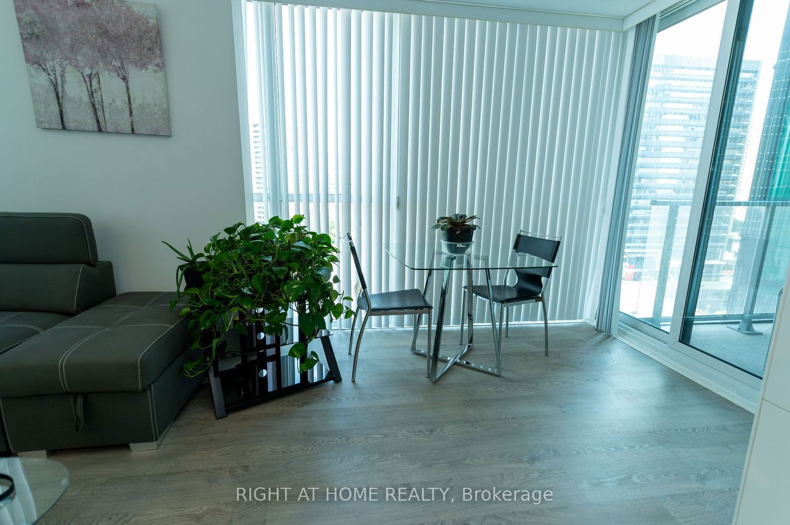 9 Bogert Ave, unit 807 for sale