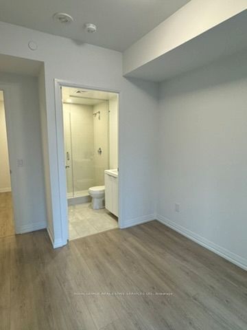 8 Widmer St, unit 1009 for rent