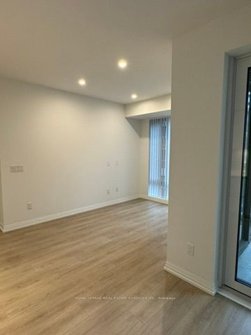 8 Widmer St, unit 1009 for rent