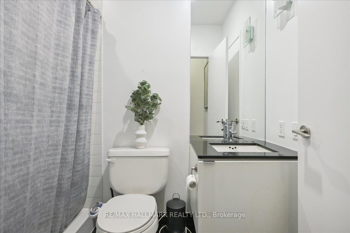 33 Mill St, unit 308 for sale