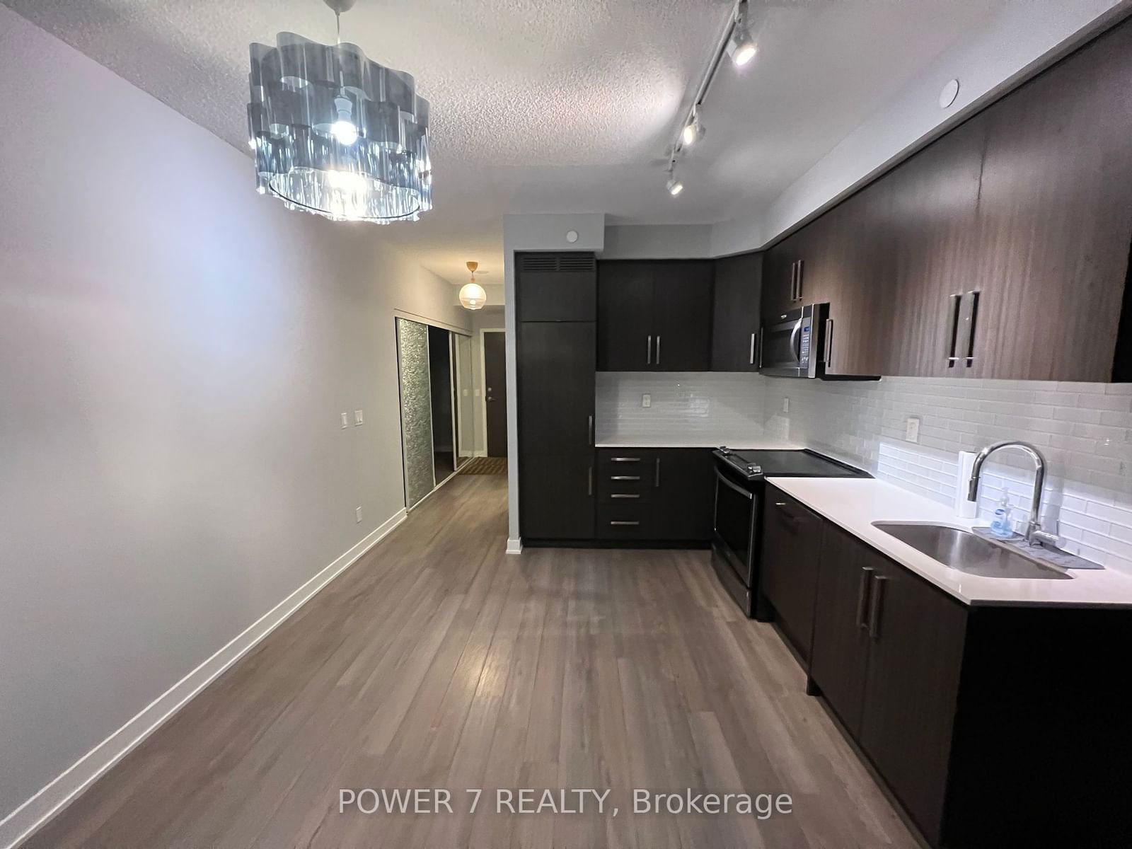 5180 Yonge St, unit 605 for rent