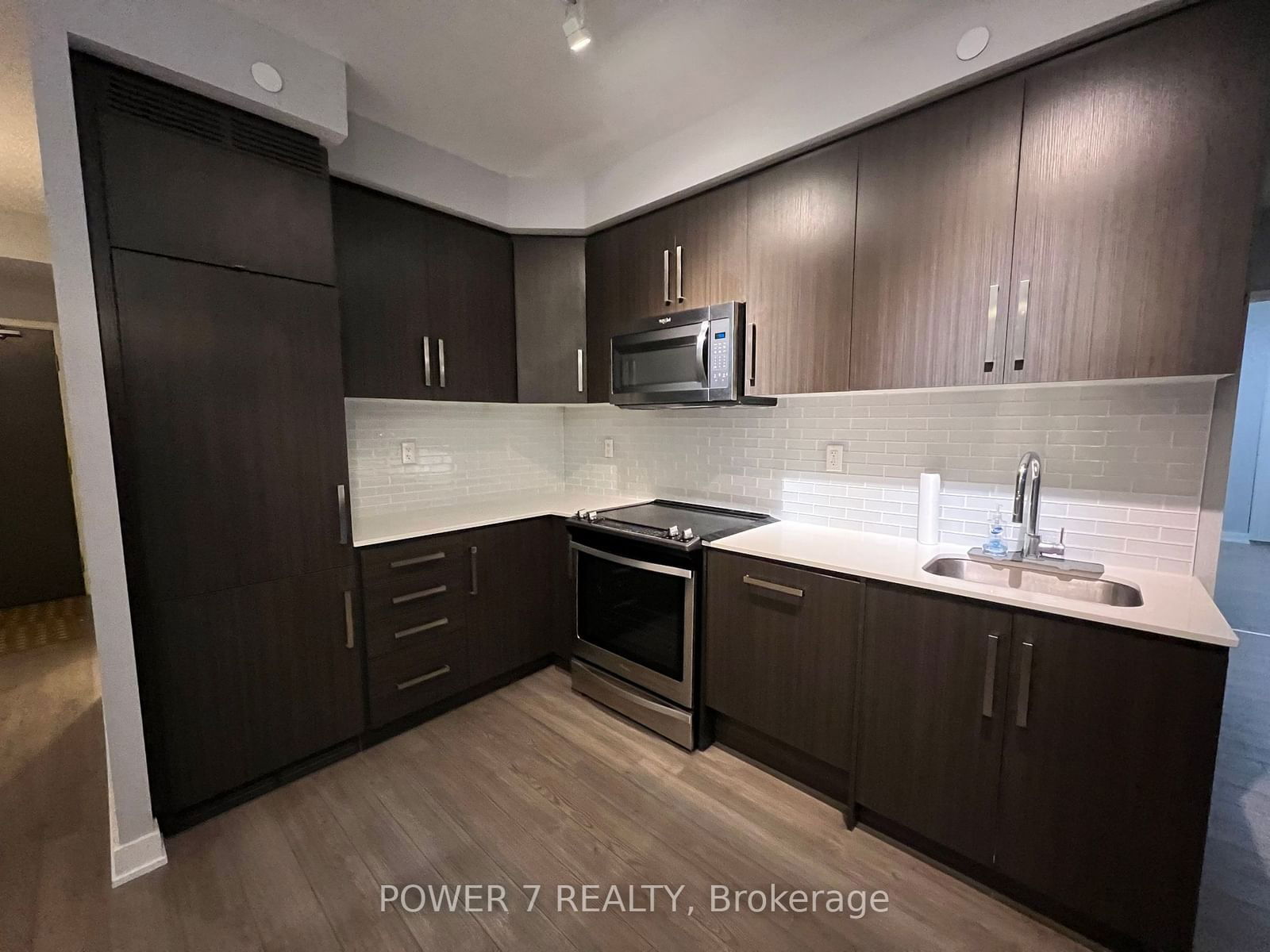 5180 Yonge St, unit 605 for rent