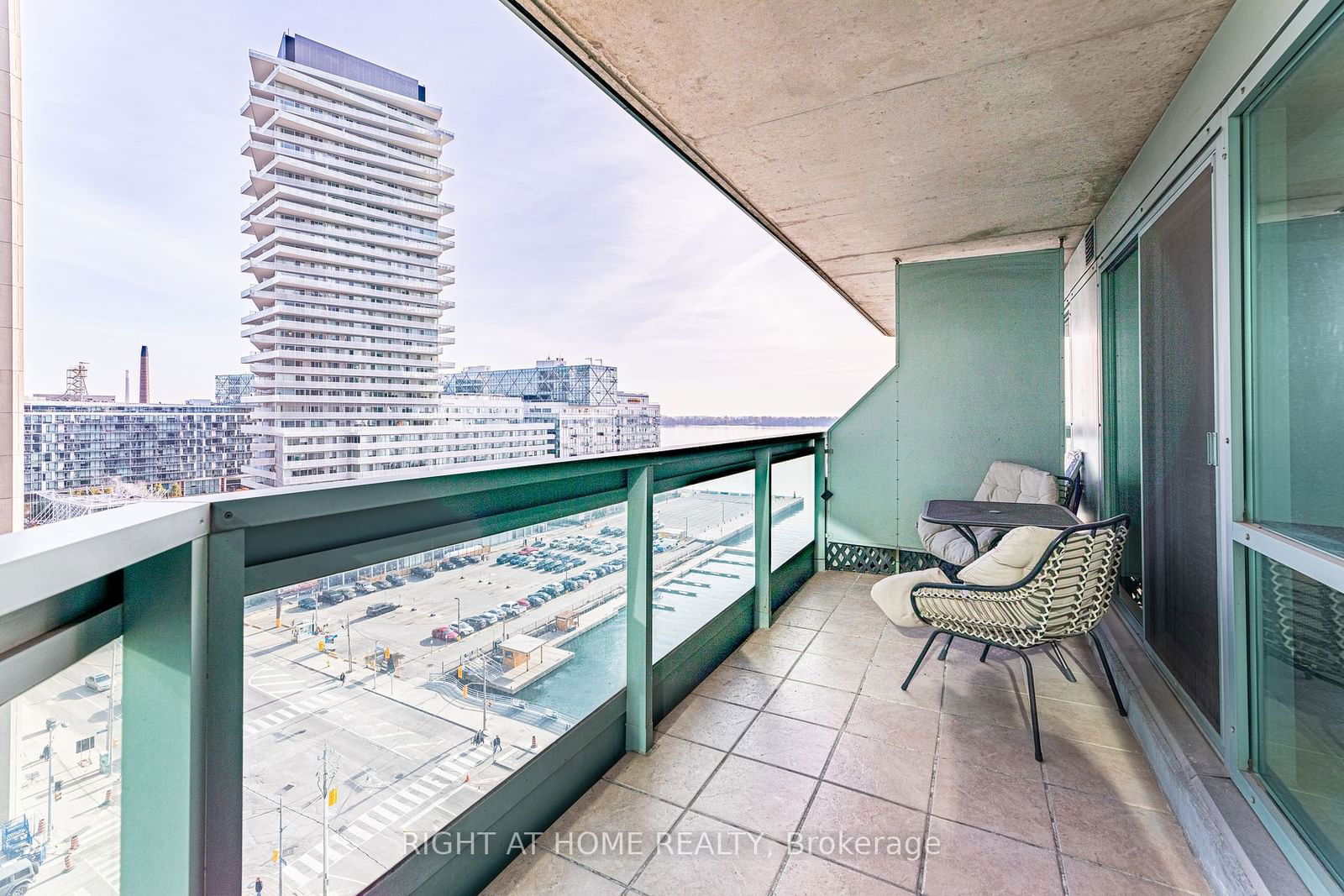 10 Queens Quay W, unit 1203 for sale