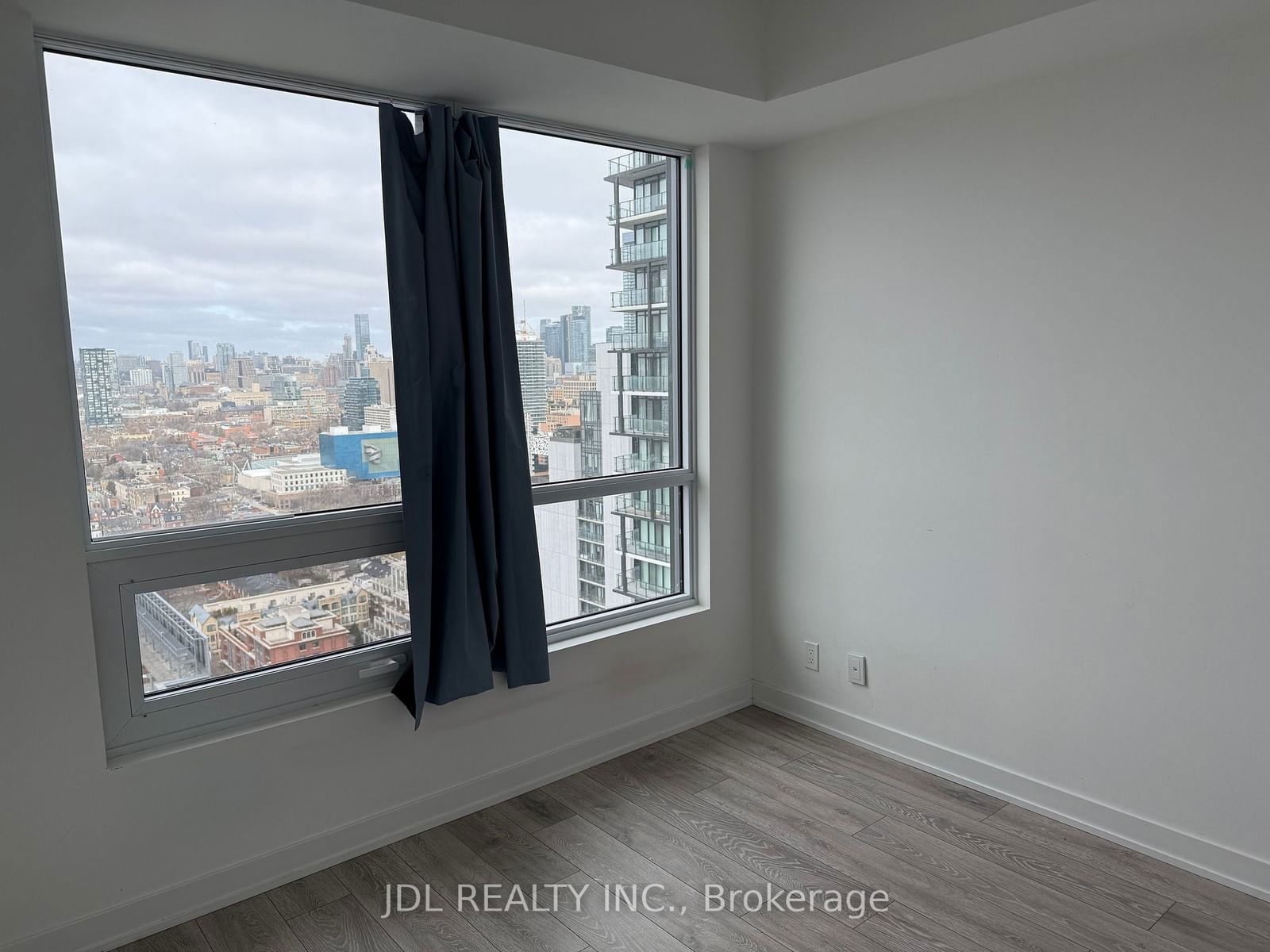 108 PETER St, unit 3201 for rent