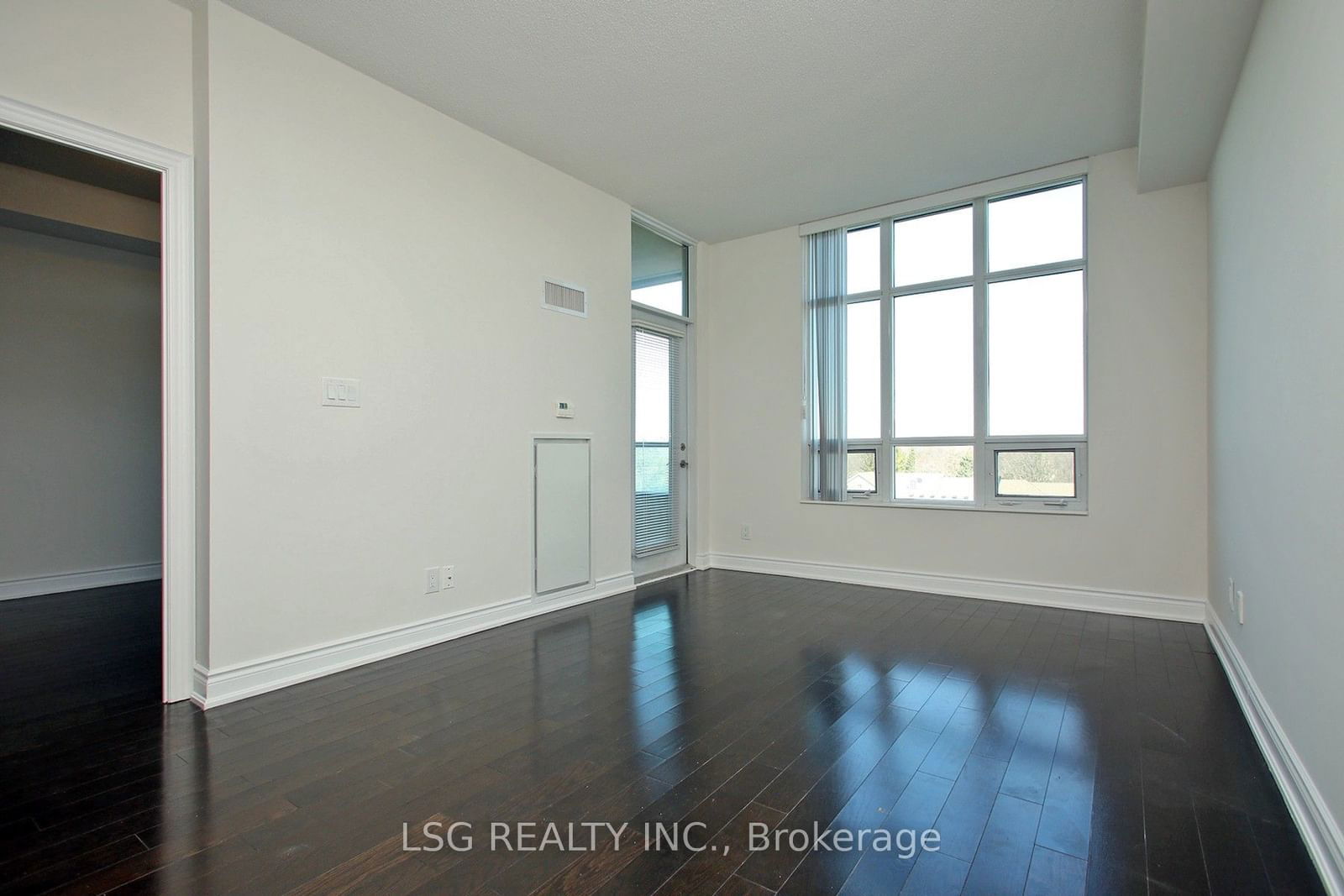 20 Bloorview Pl, unit 713 for rent