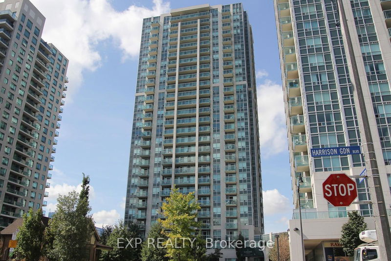 18 Harrison Garden Blvd, unit 807 for rent