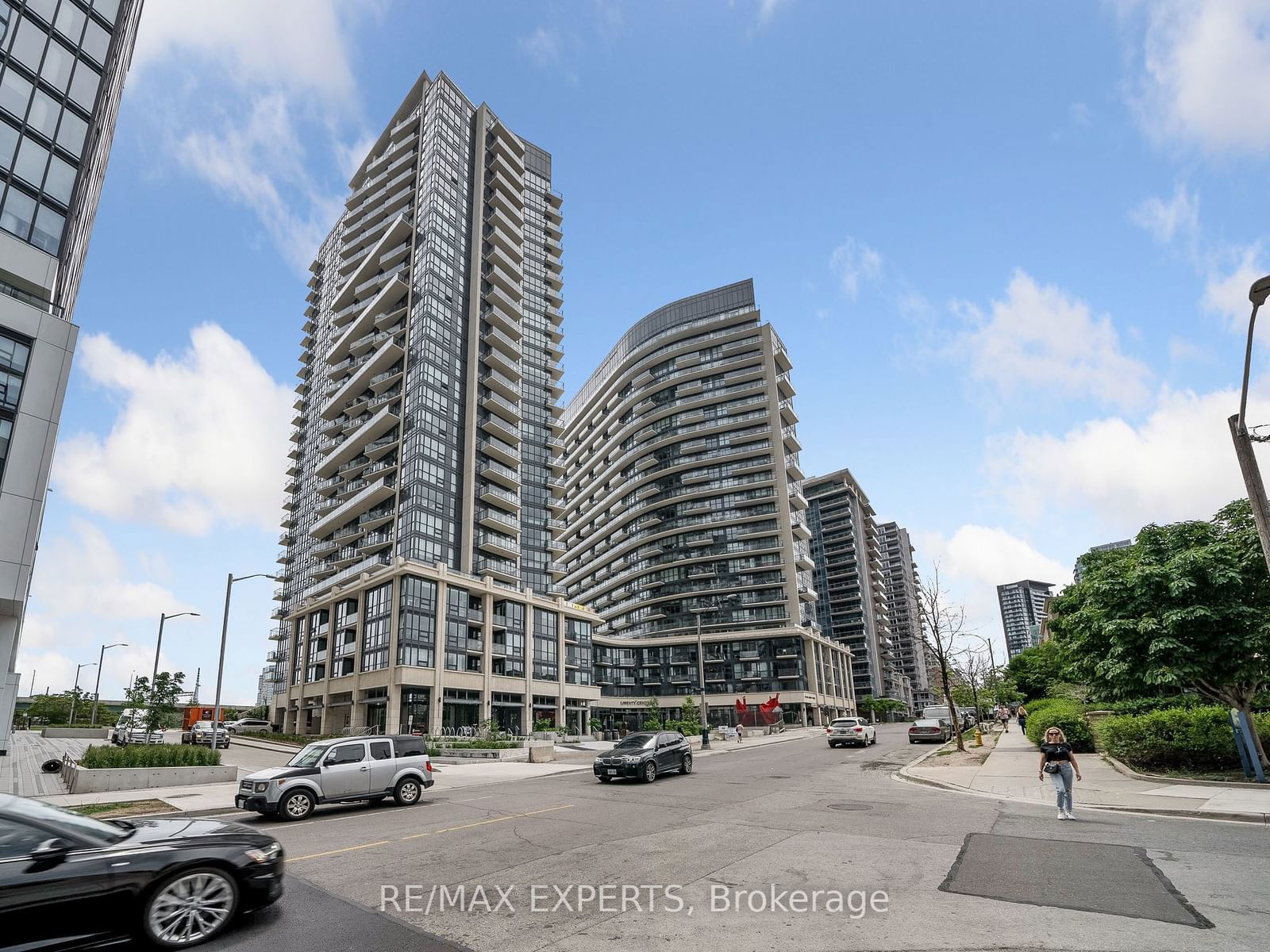 51 East Liberty St, unit 2207 for sale