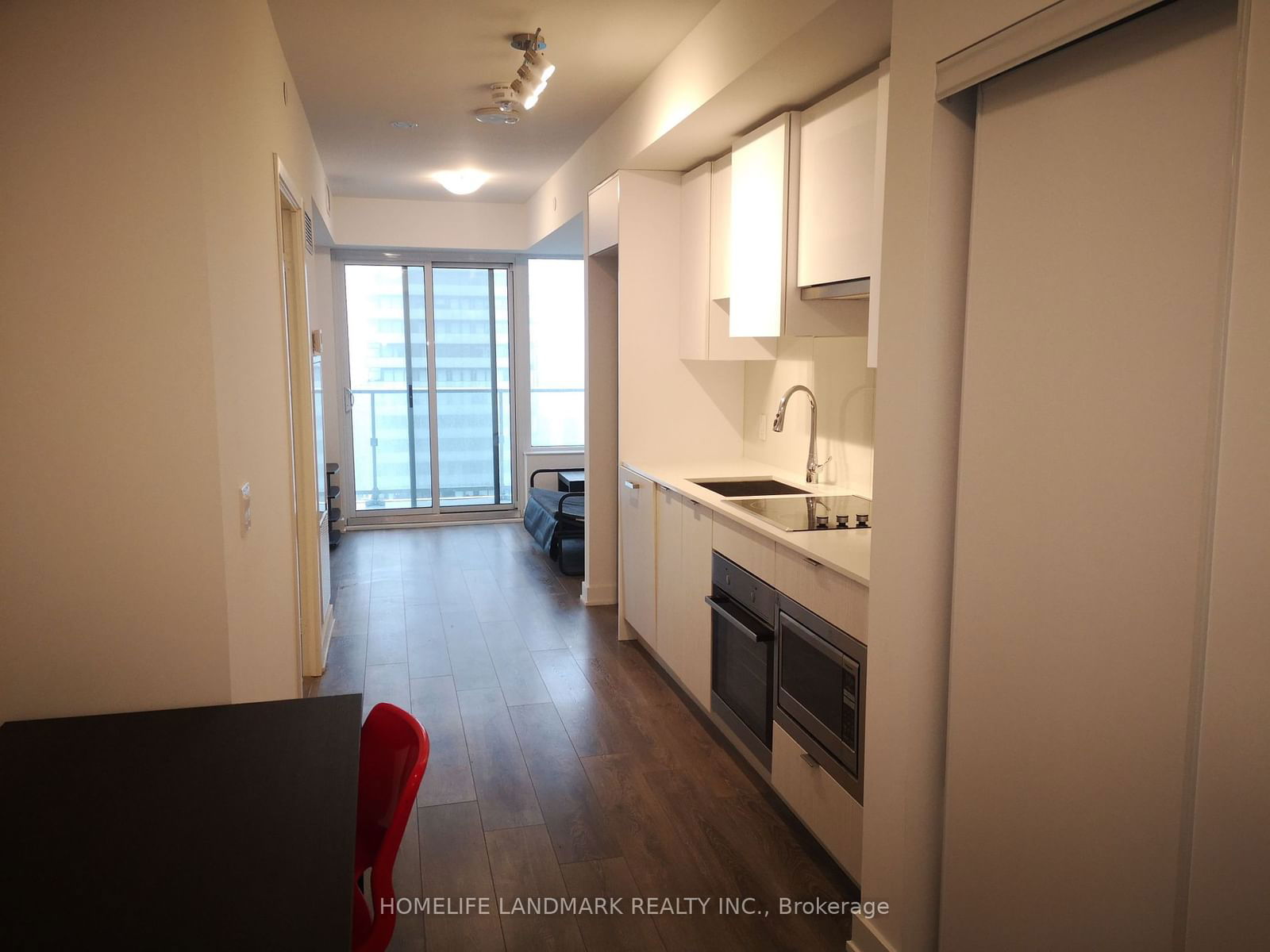 195 Redpath Ave, unit 2707 for rent