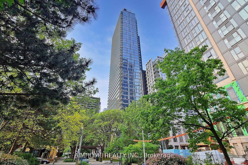 1 Gloucester St, unit 1815 for rent