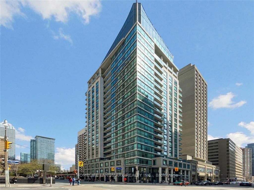 1121 Bay St, unit 1701 for rent