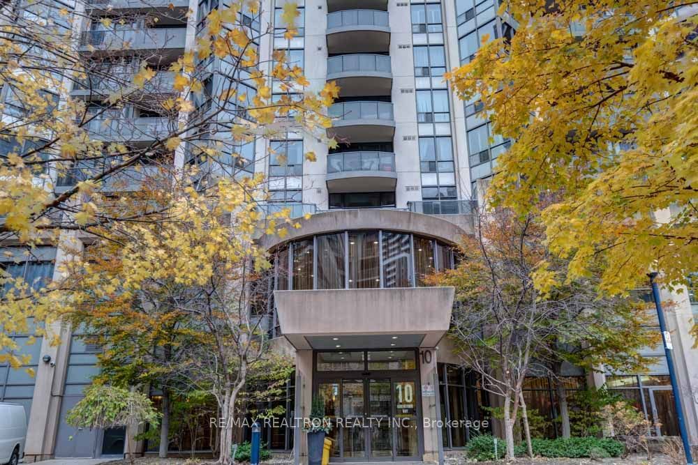 10 Northtown Way, unit 410 for sale