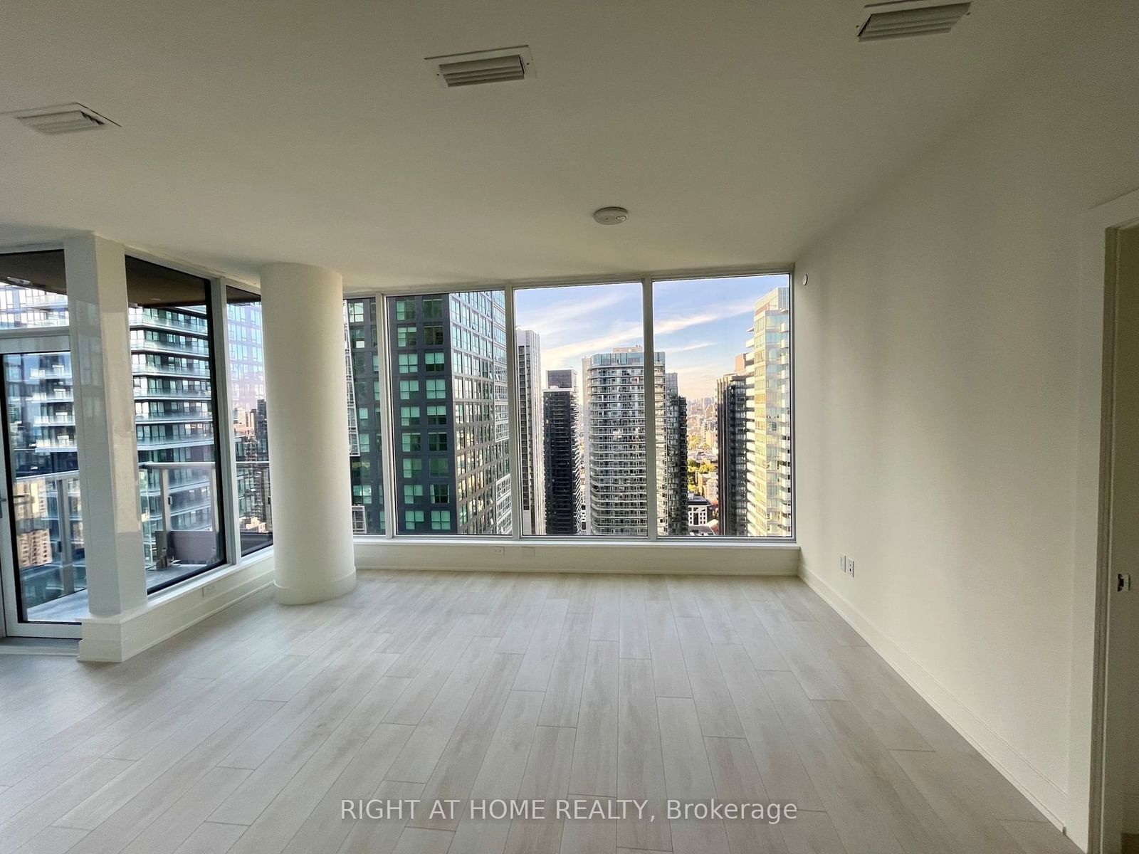 15 Mercer St, unit 3803 for rent