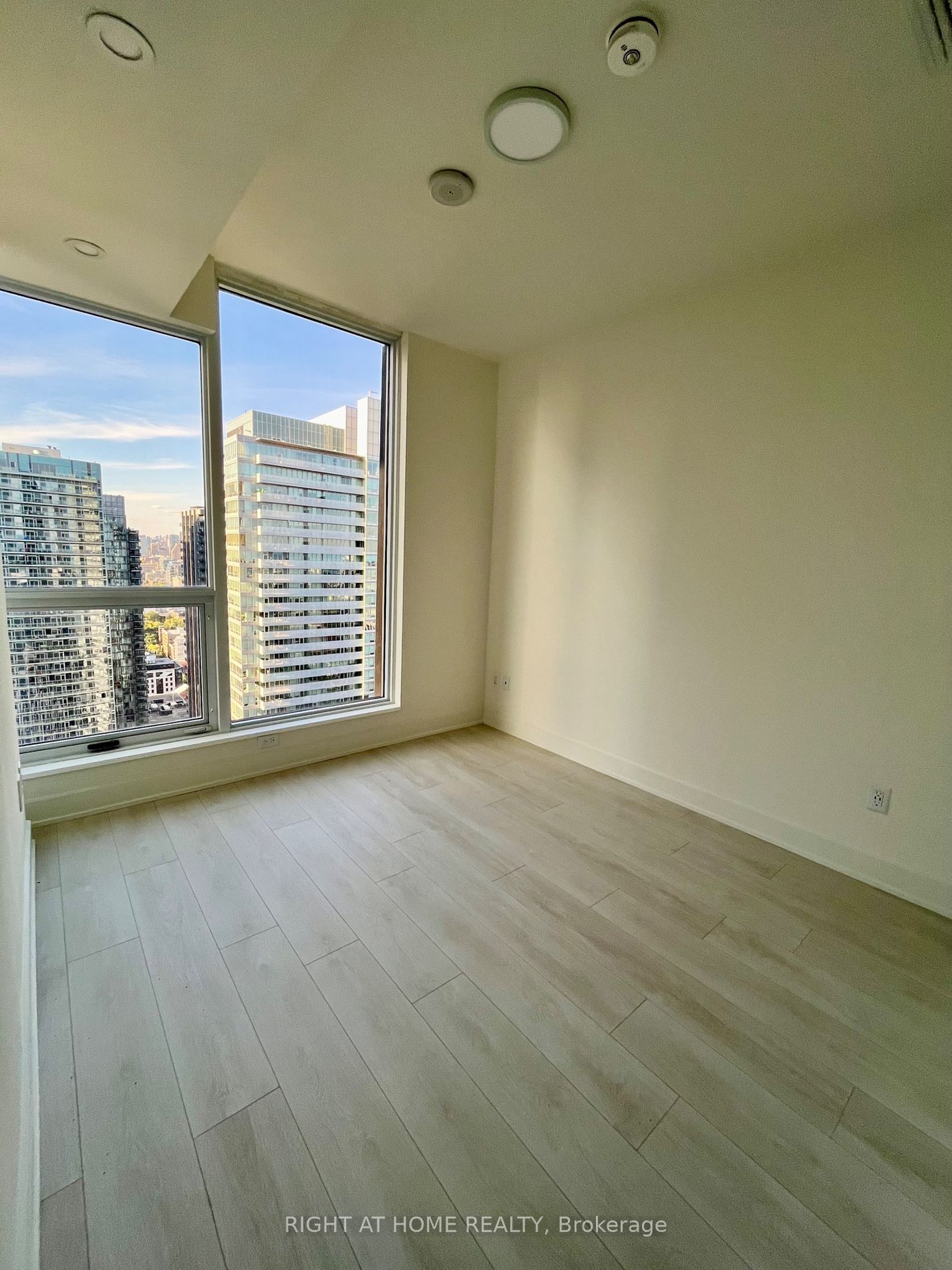 15 Mercer St, unit 3803 for rent