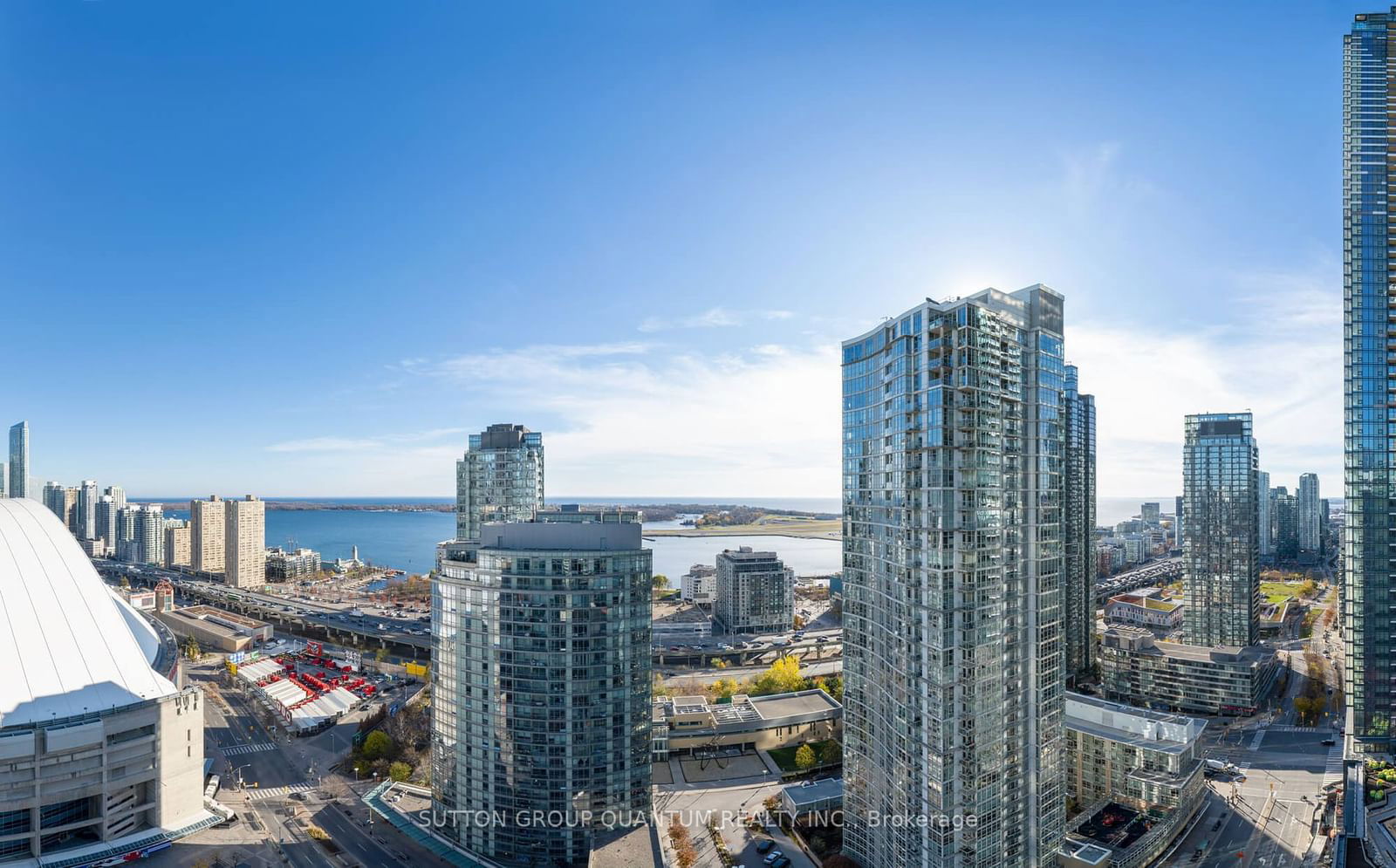 81 Navy Wharf Crt, unit 3705 for rent