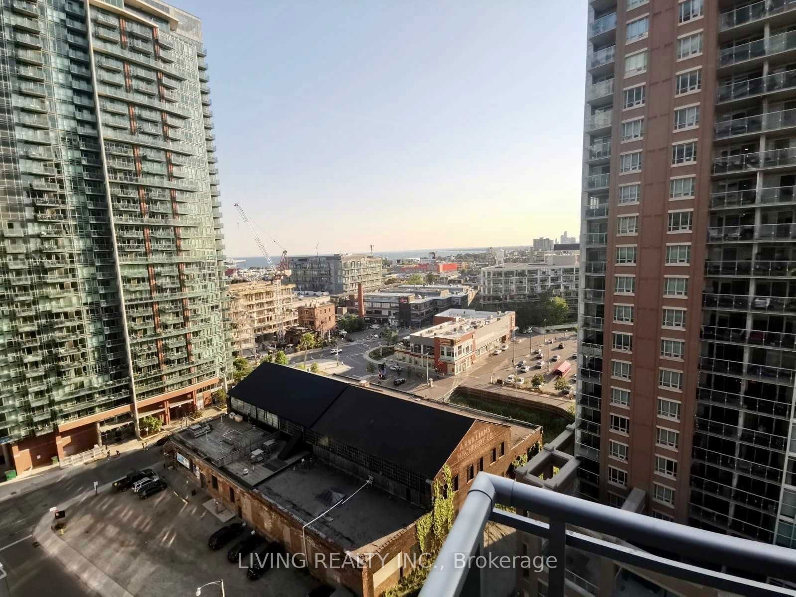 100 Western Battery Rd, unit 1407 for rent