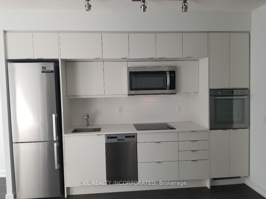 10 YORK St, unit 2508 for rent