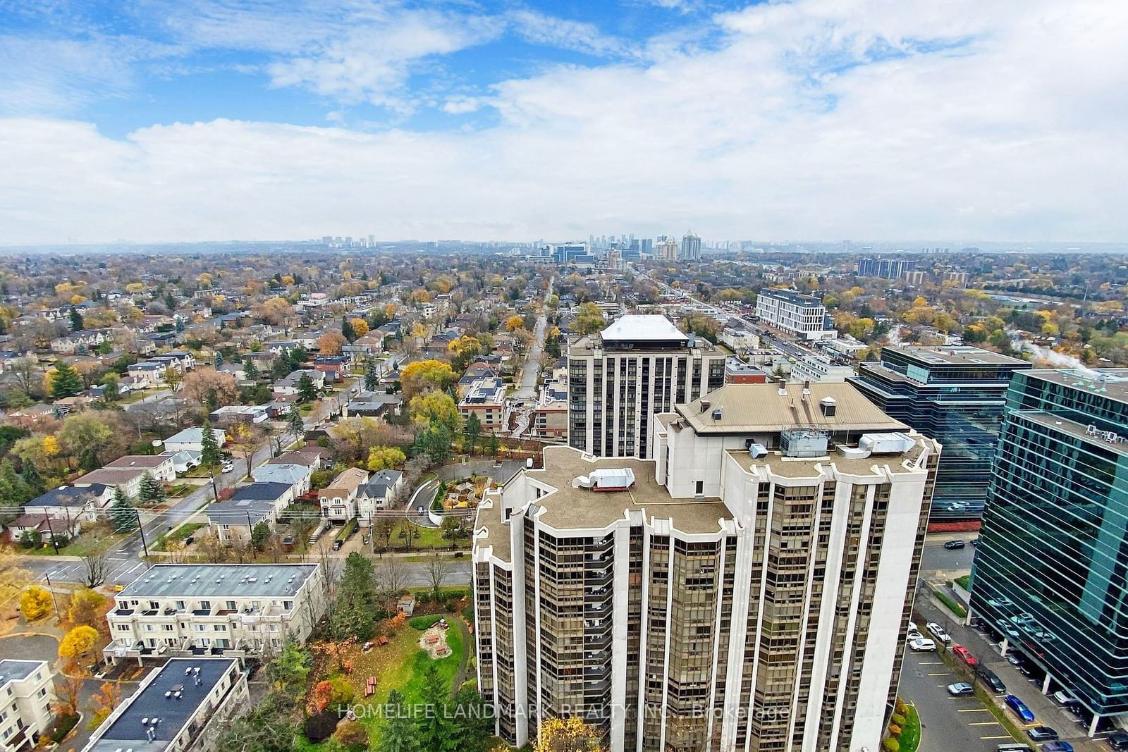 88 Sheppard Ave E, unit 2810 for sale