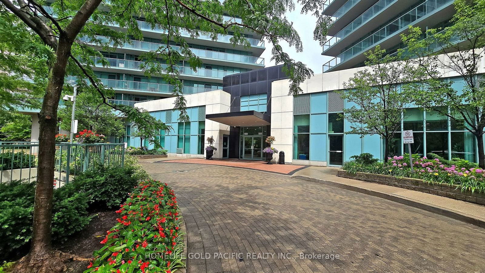 5500 Yonge St, unit 1907 for sale